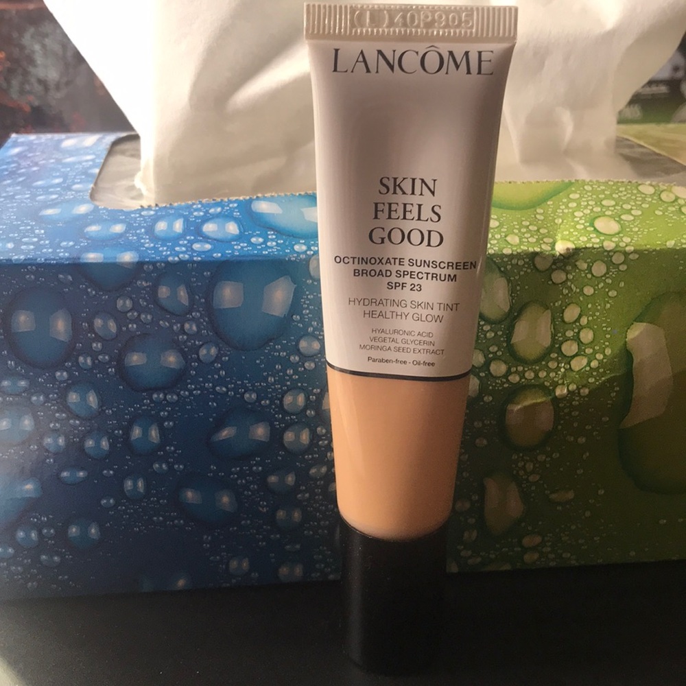 Lancôme skin feels good skin tint